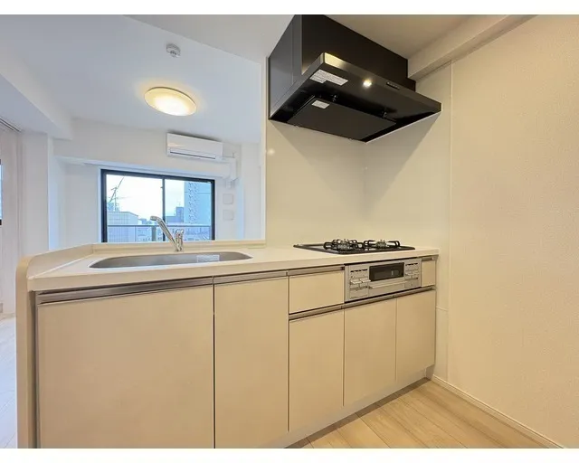 Due Oku - Interior - ["Major appliance", "Kitchen", "Apartment"]