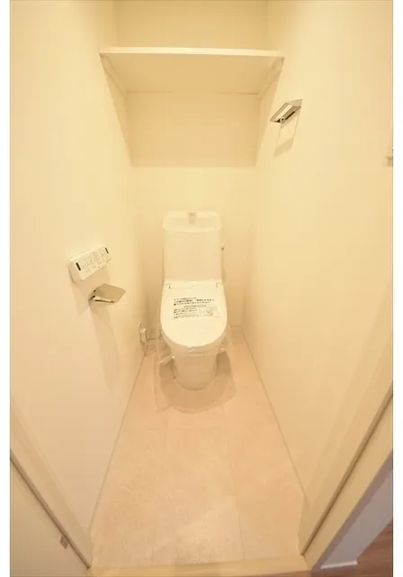 Grand Paseo Yoyogi Uehara II - Interior - ["Toilet seat", "Toilet", "Flooring"]