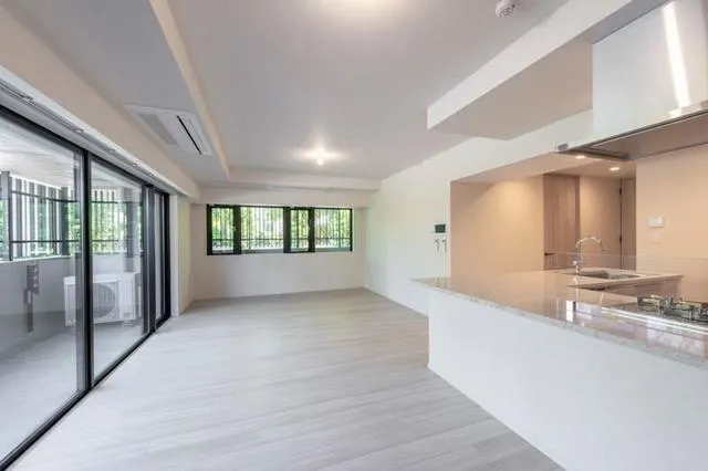 Park Axis Motoazabu - Interior - ["Flooring", "Floor", "Ceiling"]