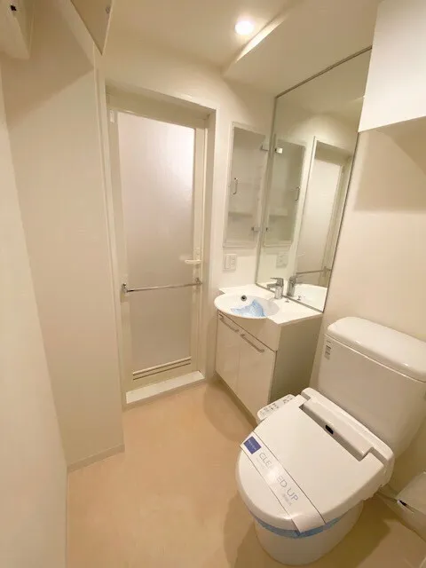 Residia Omori III - Interior - ["Plumbing fixture", "Bathroom", "Interior design"]