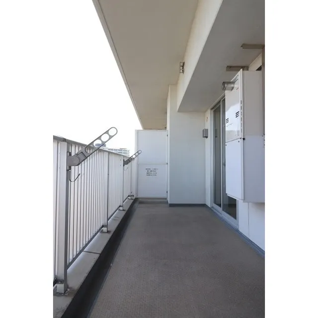Toyosu Ciel Tower - Interior - ["Door", "Fixture", "Window"]