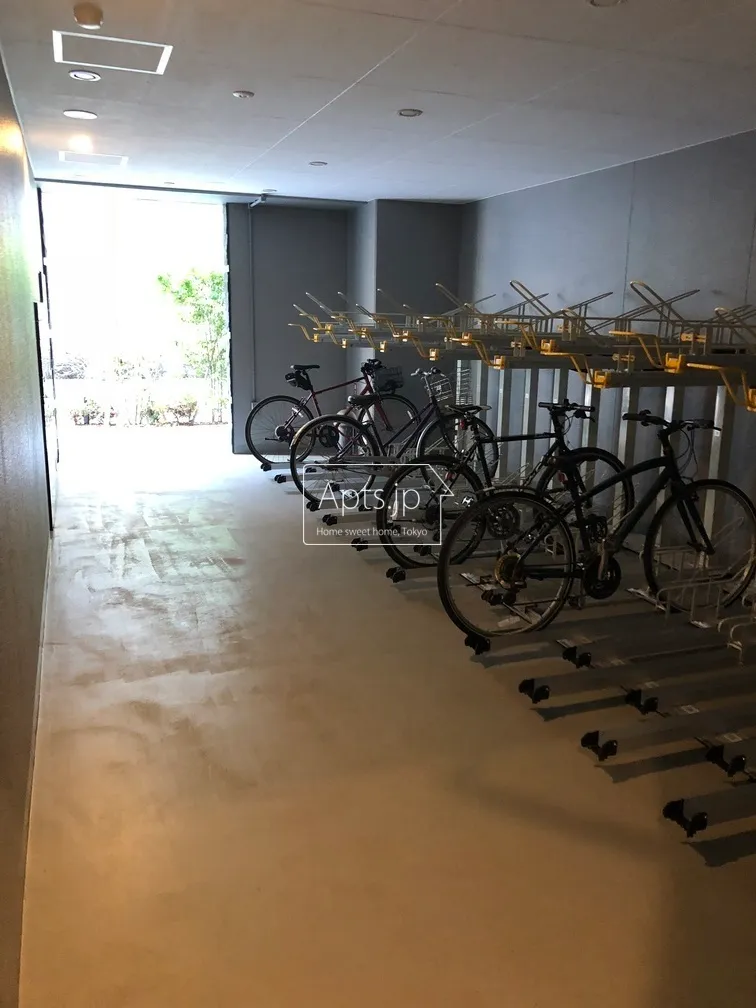 Park Axis Toranomon - Exterior - ["Floor", "Room", "Bicycle"]