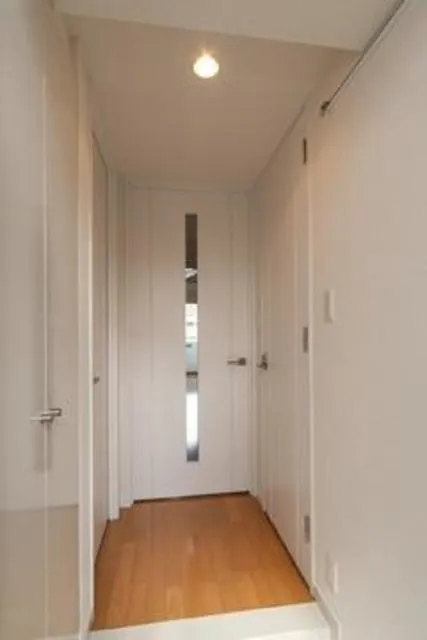 Stella Maison Myougandani - Interior - ["Door", "Building", "Fixture"]