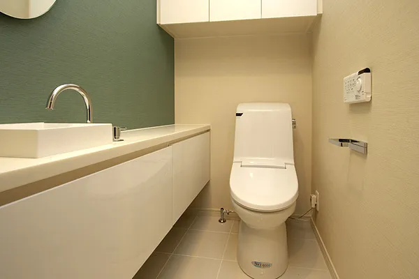 RESIDIA Gotenyama - Interior - ["Plumbing fixture", "Mirror", "Sink"]
