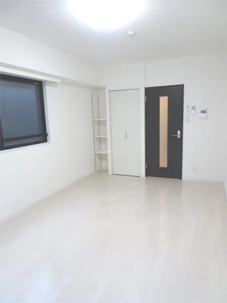 Ground Dukes Kikukawa - Interior - ["Flooring", "Floor", "Ceiling"]