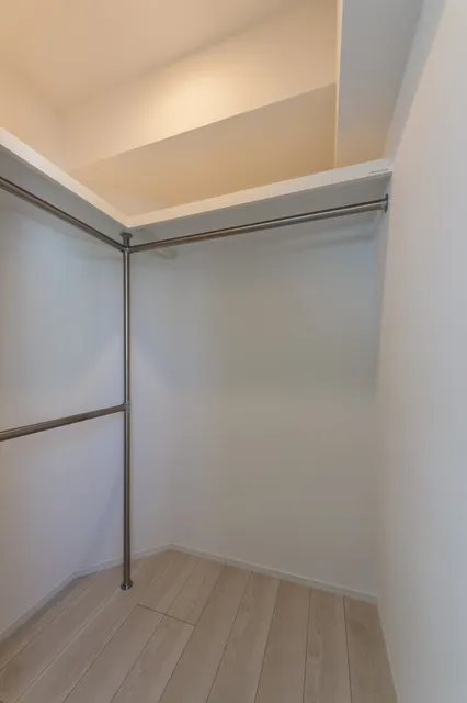 El Sereno Yokohama - Interior - ["Wood", "Flooring", "Ceiling"]