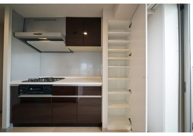 LaSante Gotanda - Interior - ["Wood", "Flooring", "Major appliance"]