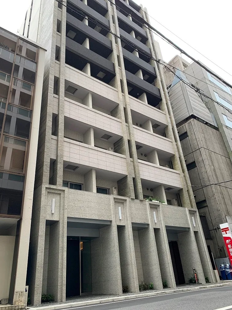 GRAN PASEO Nihonbashi Mitsukoshimae - Exterior - ["Building", "Sky", "Window"]