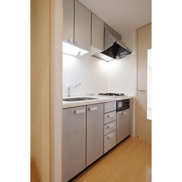 Orchid Residence Kagurazaka - Interior - ["Countertop", "Cabinetry", "Building"]