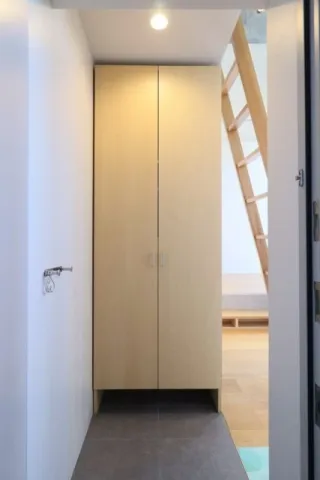 VILLETTA KOMAGOME - Interior - ["Flooring", "Wood", "Floor"]