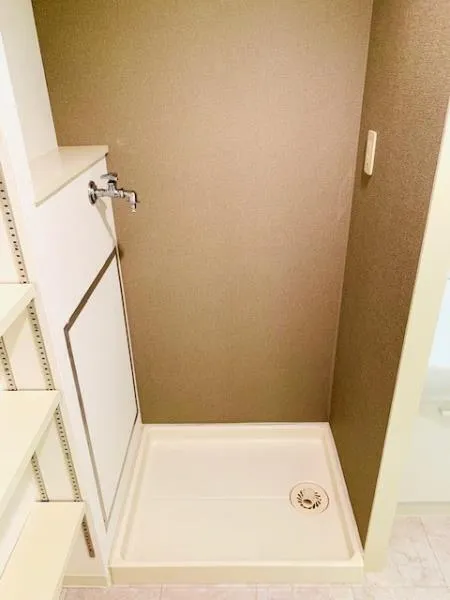 Green Hills Mejiro - Interior - ["Wall", "Wood", "Flooring"]