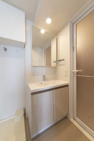 Proud Flat Kiba II - Interior - ["Room", "Property", "Bathroom"]