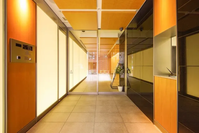 Maison Calme - Exterior - ["Yellow", "Orange", "Building"]