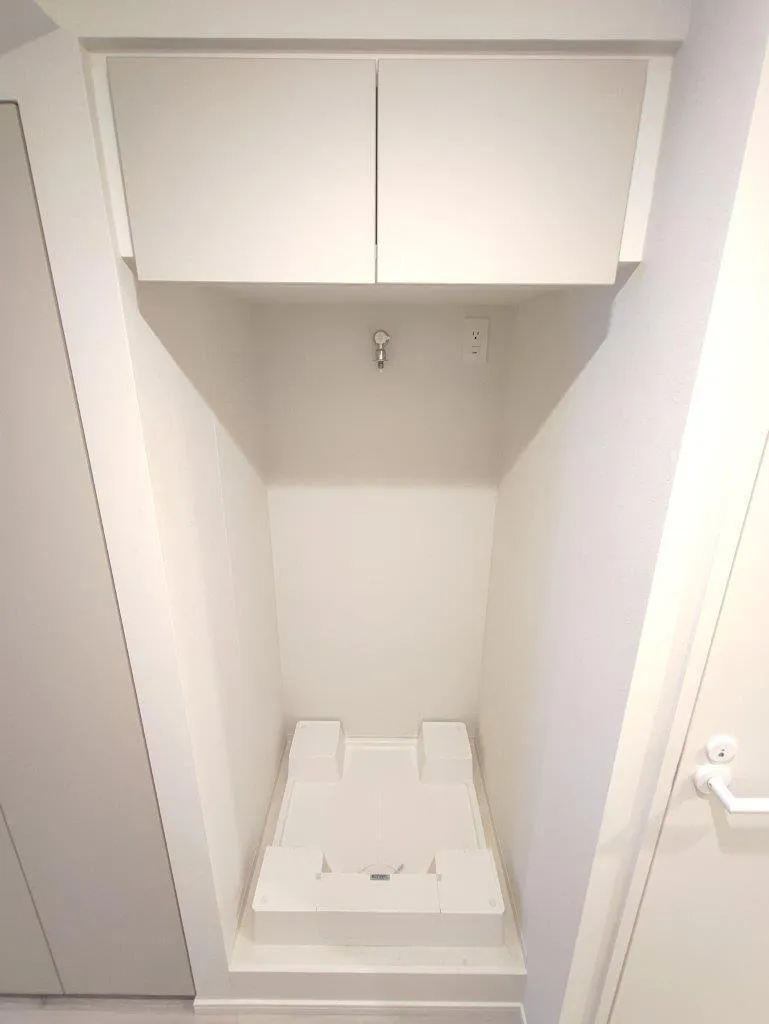 Cross Residence Takadanobaba - Interior - ["Wood", "Grey", "Design"]