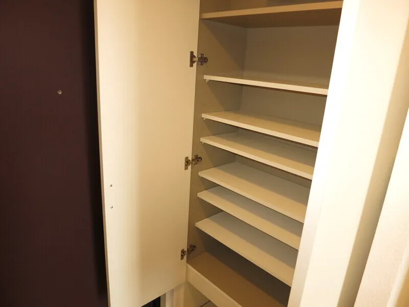 Esty Maison Oshima - Interior - ["Wood", "Shelving", "Shelf"]