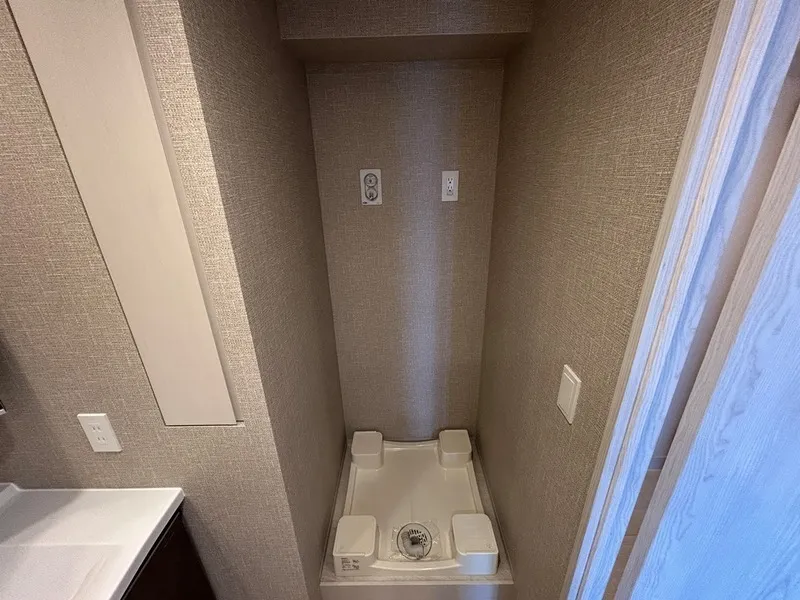 Primal Nerima Toshimaen - Interior - ["Floor", "Flooring", "Wood stain"]