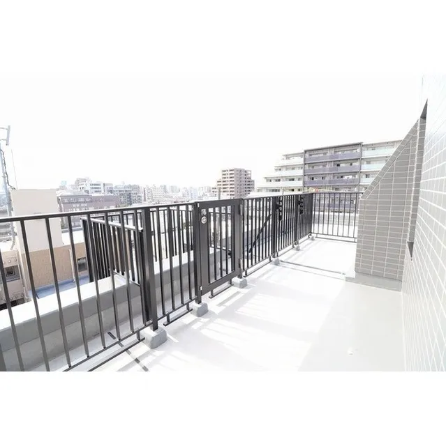 Comforia Nippori - Interior - ["Fence", "Urban design", "Building"]