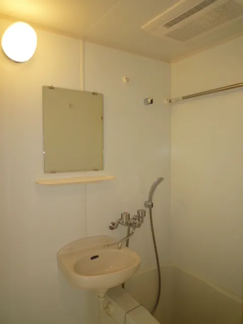 JC Nishi Magome - Interior - ["Wall", "Plumbing fixture", "Flooring"]