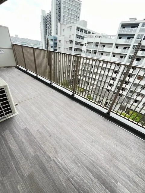 Residia Minamisenju - Interior - ["Wood", "Flooring", "Floor"]