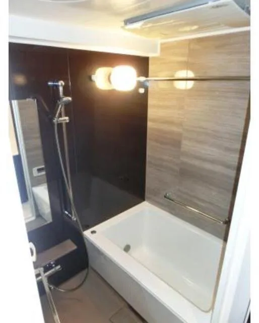 Park Cube Nishigahara Stage - Interior - ["Plumbing fixture", "Bathroom", "Flooring"]