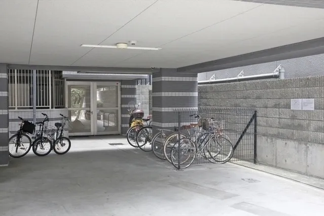 J Flats Hatsudai - Other - ["Composite material", "Concrete", "Building material"]