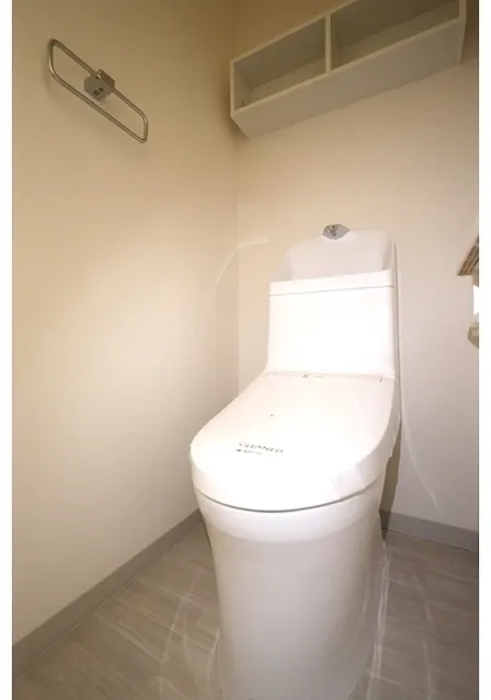 Shibuya Property Tower - Interior - ["Toilet seat", "Plumbing fixture", "Toilet"]
