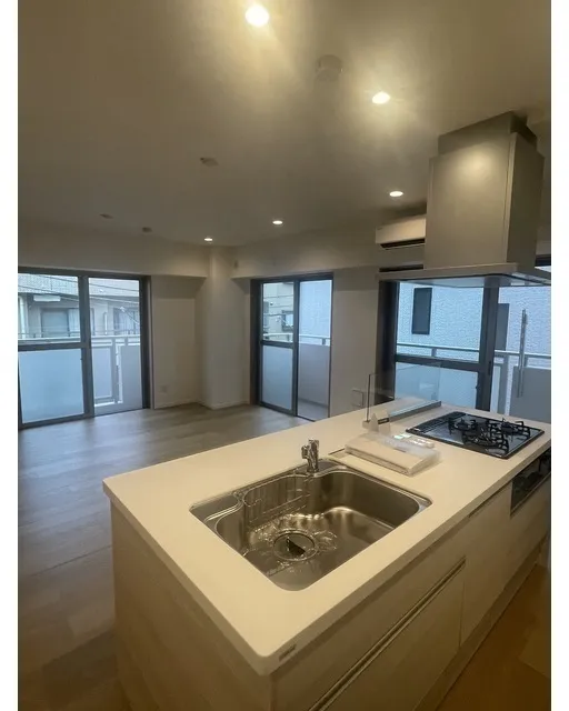 Santo Core Meguro - Interior - ["Floor", "Flooring", "Apartment"]