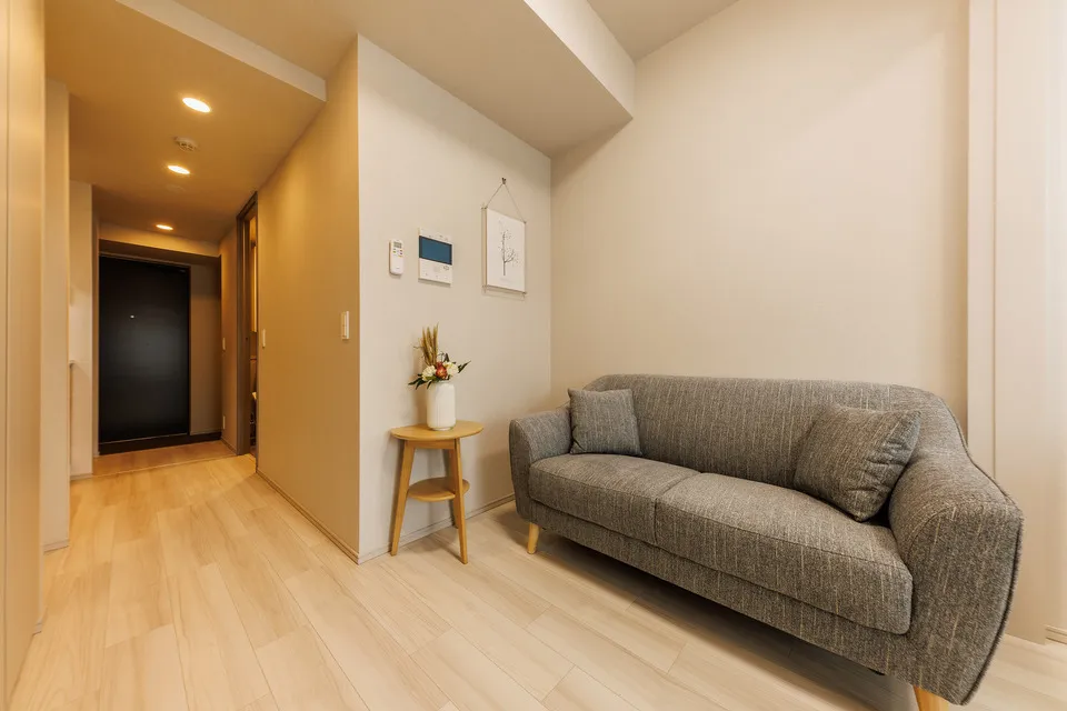 Hmlet Suitengumae - Interior - ["Flooring", "Floor", "Wood flooring"]