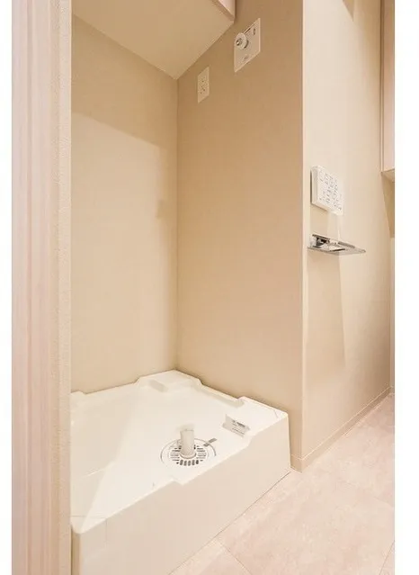 Season Flats Omorinishi - Interior - ["Plumbing fixture", "Flooring", "Bathroom"]