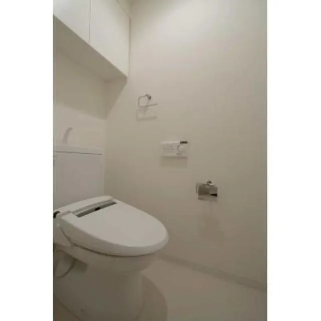 The Tokyo Towers Midtower - Interior - ["Toilet seat", "Property", "Architecture"]