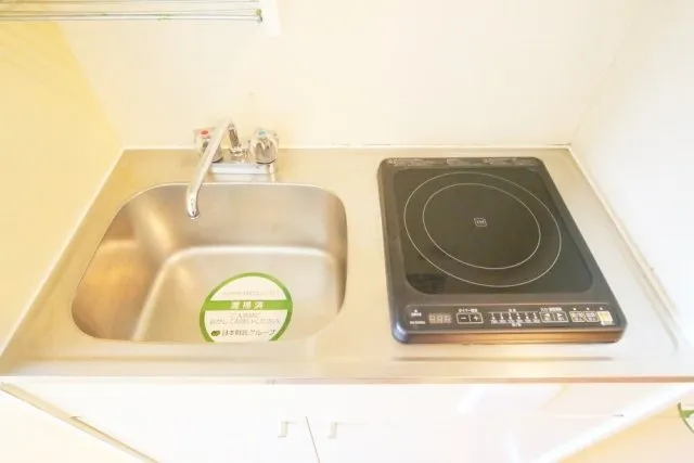 Sky Court Shimotakaido - Interior - ["Kitchen Sink", "Plumbing fixture", "Flooring"]