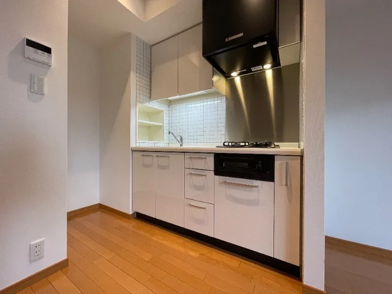 Castalia Meguro Kamurosaka - Interior - ["Kitchen", "Kitchen Appliance", "Major appliance"]