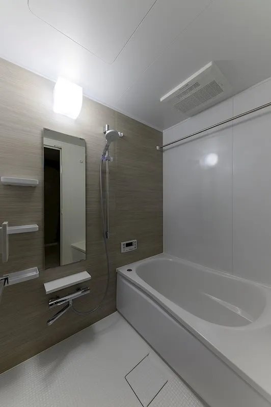 Residia Shinkawa  - Interior - ["Plumbing fixture", "Building", "Bathtub"]