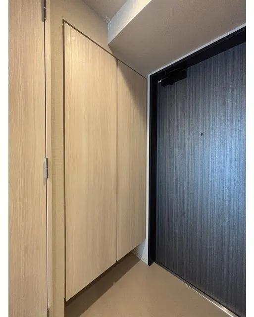 Wellis Urban Sumiyoshi East - Interior - ["Wood", "Flooring", "Floor"]