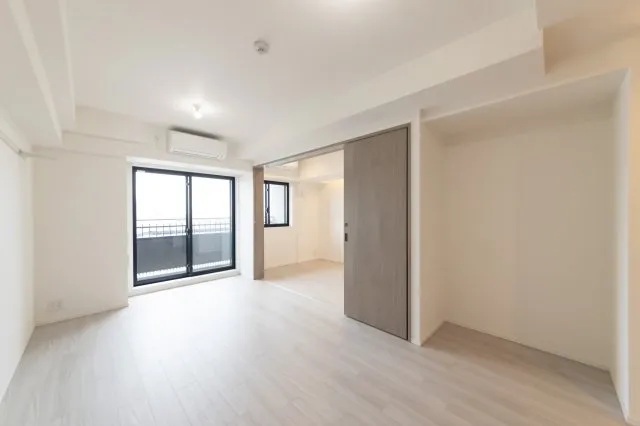 RESIDENCE KOENJI  - Interior - ["Window", "Building", "Fixture"]