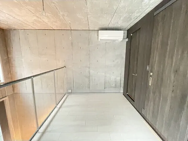 Well Square Hatsudai - Interior - ["Building", "Door", "Rectangle"]