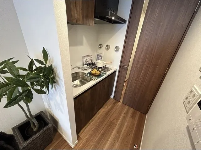 Azure Terrace Toyocho - Interior - ["Flooring", "Floor", "Apartment"]