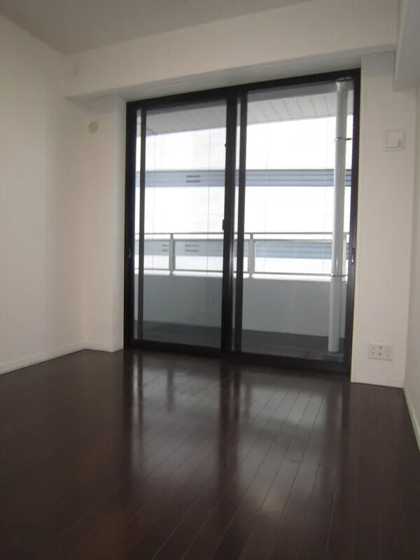 Concieria Nishi Shinjuku TOWER'S WEST - Interior - ["Flooring", "Floor", "Wood"]
