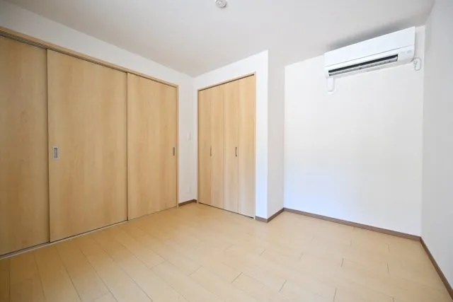 CENTRAL GARDEN RESIDENCE TOKYO - Interior - ["Flooring", "Floor", "Wood"]