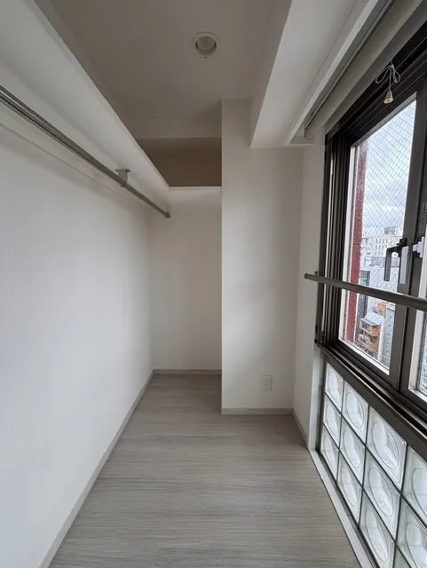 Residia Ebisu - Interior - ["Flooring", "Floor", "Apartment"]