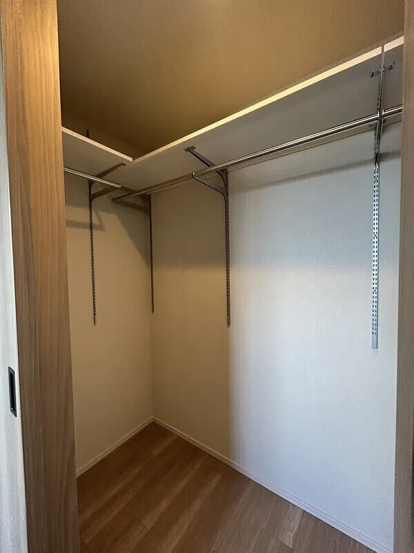 Blanchiesta Kiba - Interior - ["Wood", "Flooring", "Floor"]