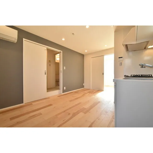 NOBILIS Senkawa - Interior - ["Brown", "Building", "Wood"]