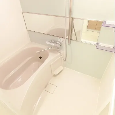 Dearlycious Ikejiriohashi - Interior - ["Plumbing fixture", "Flooring", "Floor"]