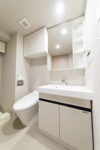 PROUD FLAT Asakusa Bridge II - Interior - ["Flooring", "Interior design", "Floor"]