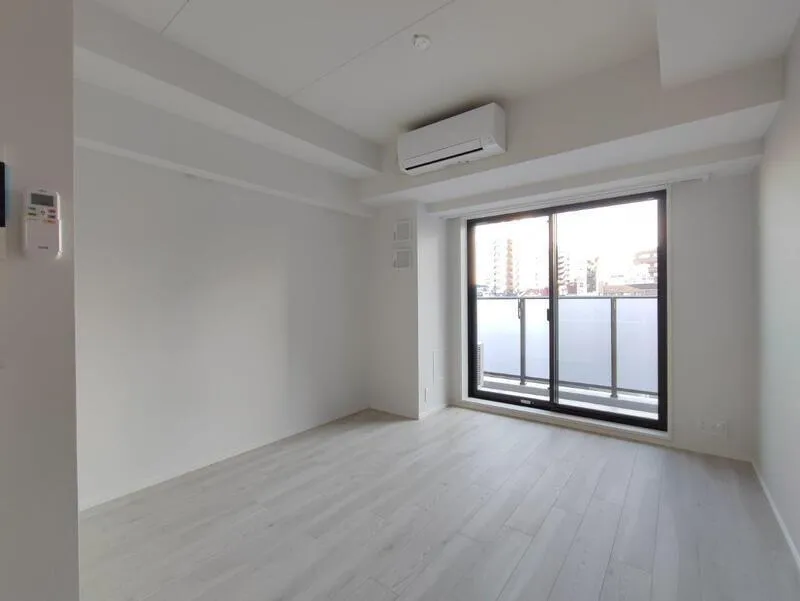 Cross Residence Takadanobaba - Interior - ["Flooring", "Floor", "Apartment"]