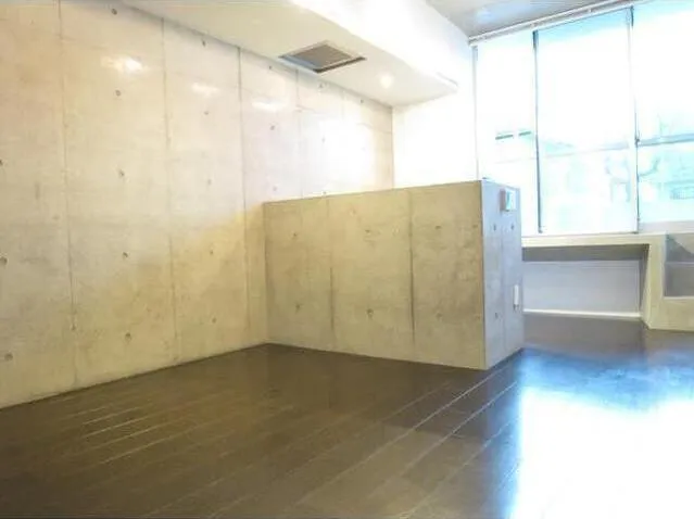 Ipse Gakugei Daigaku - Interior - ["Property", "Floor", "Wall"]