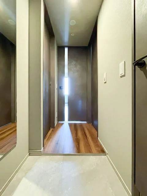 Duo Flatz Ikejiri Ohashi - Interior - ["Flooring", "Floor", "Wall"]