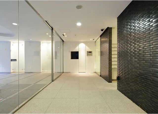 Comforia Nishi Shinjuku - Exterior - ["Ceiling", "Tile", "Property"]