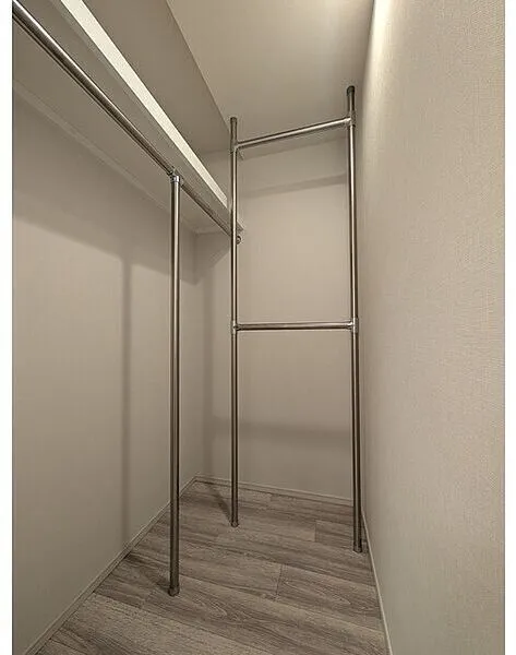 The Park Ones Shibuya Honmachi - Interior - ["Ceiling", "Pipe", "Hardwood"]