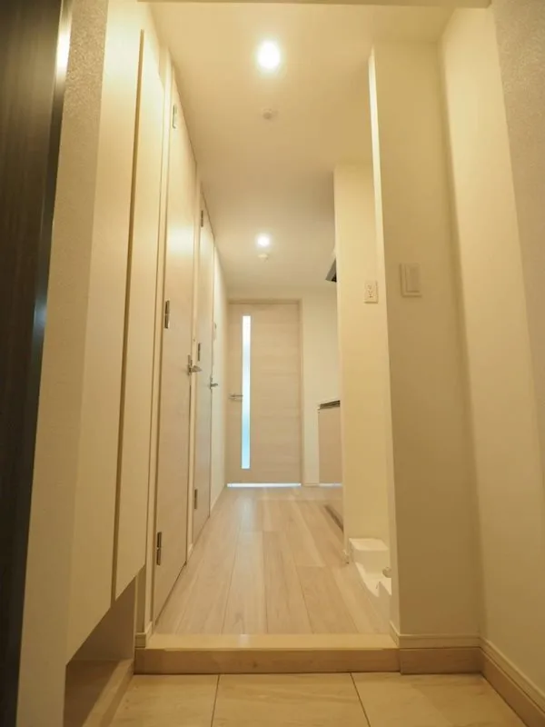 Kaje Bunkyo Sengoku - Interior - ["Property", "Door", "Fixture"]